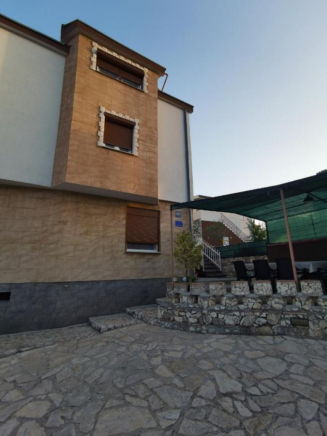 Apartments Slavica Rogoznica  Buitenkant foto