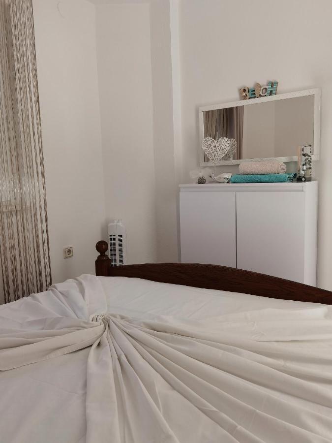 Apartments Slavica Rogoznica  Buitenkant foto